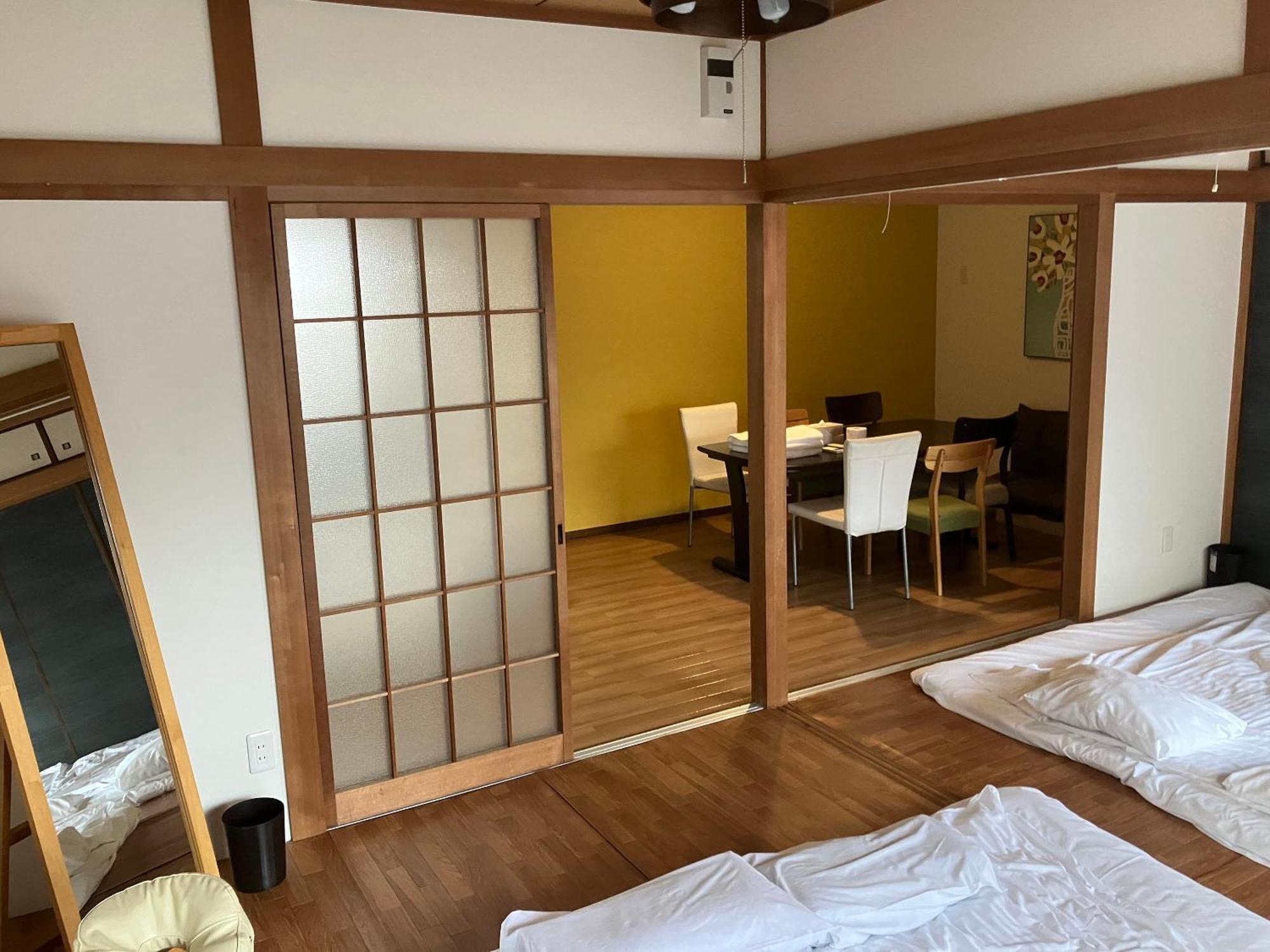 Casa Viento Stay Inn Хіросіма Екстер'єр фото